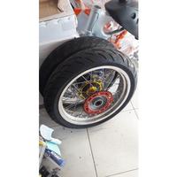 Gambar BEST WHEEL SET SUPERMOTO RING 17 CRF 150 L MERK TK SILVER BAN DUNLOP dari TRATAK BULUH undefined 1 Tokopedia