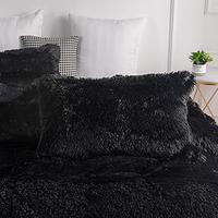 Gambar Chovy Faux Fur Plush Black Comforter Sets King 3PC Bedding Set dari Home and Kitchen USA undefined 5 Tokopedia