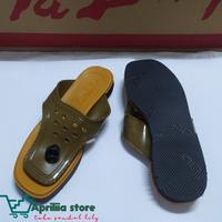 Gambar sandal lily type 2000 sandal pitung - sandal jadul - sandal pria dari tornado shop 4 undefined 5 Tokopedia