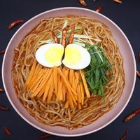 Gambar HANSANG Chewy Noodle Spicy Sauce - Mie Basah dengan Saus Pedas Korea - Tambah Ice Gel dari Its Korea undefined 5 Tokopedia