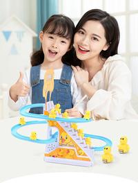 Gambar Bebek Listrik Rel Kereta Slide Piggy Mendaki Tangga Mainan Bayi Lampu dari Toko Om Olly undefined 4 Tokopedia
