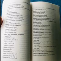Gambar The Map of Consciousness Explained - David R. Hawkins (Paperback) dari bookak undefined 4 Tokopedia