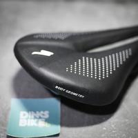 Gambar Saddle Carbon Specialized Power Expert Sepeda Roadbike MTB Seli Sade - 143mm dari indonetstore. undefined 4 Tokopedia