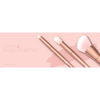 Gambar Jud Bear Elegant Series Blushing Brush dari La Rose Rouge undefined 2 Tokopedia
