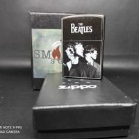 Gambar ZIPPO THE BEATLES ORIGINAL dari Smokesignal undefined 1 Tokopedia