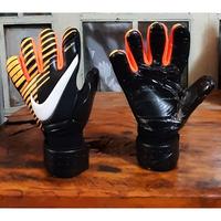 Gambar Ready !!! SARUNG TANGAN KIPER NIKE SGT NG REVERSE GREEN terbaru dari rrahmann undefined 5 Tokopedia