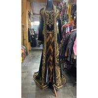 Gambar Jual Kebaya Bludru Pengantin Ekor Panjang Kahiang Baru Pari Limited dari bobby store01 undefined 1 Tokopedia