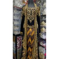 Gambar Jual Kebaya Bludru Pengantin Ekor Panjang Kahiang Baru Pari Limited dari bobby store01 undefined 3 Tokopedia