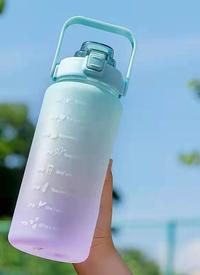 Gambar Botol Minum Warna Gradiasi/Botol Minum Penanda Waktu - 1 Liter Pink dari Alialibaba undefined 4 Tokopedia