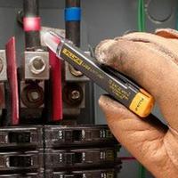 Gambar Fluke LVD2 VoltAlert 600V Non Contact Voltage Detector Testpen Or Best dari DINASTI HARDWARE undefined 5 Tokopedia