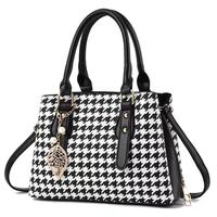 Gambar BQ 3532 RISCE TAS HAND BAG IMPORT WANITA CEWEK PEREMPUAN JAKARTA dari WTshop9 undefined 2 Tokopedia