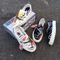 Gambar Sepatu Vans Slip On MOMA IMPORT CHINA BNIB Pria Wanita dari damaifitriasop undefined 1 Tokopedia