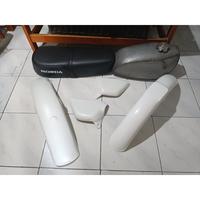 Gambar Jual BODY SET TRAIL VINTAGE TRAILJADUL MODEL HONDA XL 125 Murah dari sofasalsa Store undefined 2 Tokopedia