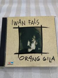 Gambar iwan fals - orang gila cd audio. isi 10 lagu kualitas audio lebih dari Wisnu Ade Bintang undefined 1 Tokopedia