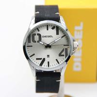 Gambar READY BISA COD jam tangan pria DIESEL tgl free box original Murah dari RianWbproject undefined 1 Tokopedia