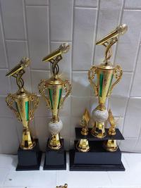 Gambar Trophy Piala Musik tangga nada mic menyanyi kaki dua (1paket) - Blue, tangga nada dari Luckysport88 undefined 2 Tokopedia