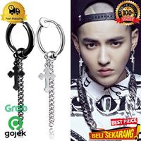 Gambar Anting salib jepit magnet tanpa tindik / anting tusuk korea hitam A45 - BLACK TUSUK dari TheStoreIDAcc undefined 1 Tokopedia