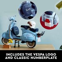 Gambar LEGO Icons 10298 Vespa 125 Building Kit (1,106 Pieces) Mainan Balok dari carmila mall undefined 3 Tokopedia