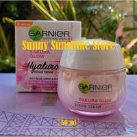 Gambar [3 PCS] Paket GARNIER Sakura White/Glow Krim Siang + Malam + Sabun dari Karamina Casimiraa undefined 2 Tokopedia