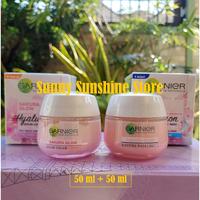 Gambar [3 PCS] Paket GARNIER Sakura White/Glow Krim Siang + Malam + Sabun dari Karamina Casimiraa undefined 4 Tokopedia