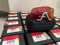 Gambar Sunglasses 100% S3 Soft Tact White, Hiper Red Multilayer Mirror Lens dari Smoochiee undefined 1 Tokopedia