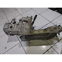 Gambar INCLUDE FAKTUR! crankcase krengkes isi original honda vario 160 adv pcx 160 crankcase mesin head boring vario 160 adv pcx dari Daebak Store02 undefined 2 Tokopedia