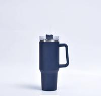 Gambar Redy TERMOS TUMBLER MODEL STANLEY JUMBO 1300ML TAHAN PANAS DINGIN STAINLESS STEEL DENGAN PEGANGAN / BOTOL MINUM JUMBO BPA FREE dari KUREUTEY BUJIKAP908 undefined 4 Tokopedia