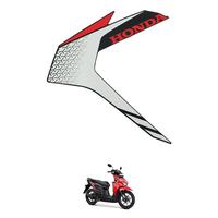 Gambar Sticker Body Depan Bawah Kanan Type 1 Honda BeAT K1AL 86643K1AC30ZD dari Honda Cengkareng undefined 1 Tokopedia
