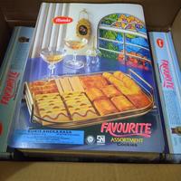 Gambar G2R_   Monde Favourite Assortment Cookies 575gr l Biskuit Pie Kaleng Premium dari karmila_326 undefined 2 Tokopedia