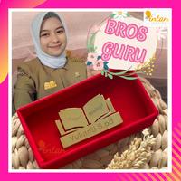 Gambar Bros Guru Bros Custom Nama Custom Logo Bross ASN PNS PPPK P3K Hijab Broos Nama Pin Korpri PGRI Etsa Pegawai Negeri Mapel Ukir Huruf Sendiri Peniti Jilbab Ring Cincin Kerudung Titanium Lapis Emas Anti Karat Silver Gold Rosegold Personalized Brooch Name dari Mawar Crew undefined 1 Tokopedia