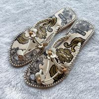 Gambar Sepatu Wanita Sandal Jepit Bali Island Bunga Putih Etnik Antik Oleh-Oleh Souvenir Khas Bali Grosir dari Fikpers store undefined 2 Tokopedia