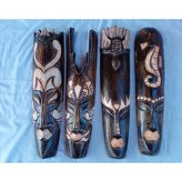Gambar Hiasan Dekorasi Topeng Suku Lombok Aborigin Kerajinan Kayu Khas Bali Terbuat dari Ringan, dengan ukiran yang unik, sangat cocok untuk menghiasi dinding rumah anda. Terdapat cantelan di belakang topeng. Produk handmade, Tinggi topeng 50cm Dekorasi Etnik An dari Berkah AbadiMART undefined 3 Tokopedia