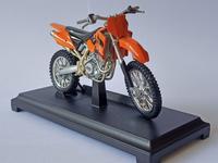 Gambar Diecast motor Trail KTM 450 SX Racing miniatur motor cross welly 1:18 dari Shaun the Shoap undefined 1 Tokopedia