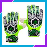 Gambar Sarung Tangan Kiper Dewasa Sepak Bola dan Futsal Tulang MURAH!!! dari amanpisanpokonamah undefined 1 Tokopedia