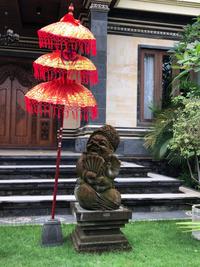 Gambar TerLEngkapp24- Payung Dekorasi Tingkat / Susun 3 Kain Satin Prada Khas Bali B dari nywiwmsn undefined 2 Tokopedia