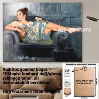 Gambar Hiasan dinding poster lukisan wanita duduk di sofa untuk walldekor - L.w.duduk1a, 20X30CM dari Rio Art Store undefined 3 Tokopedia