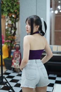 Gambar [Halo Fashion] Ruby Sexy Crop Top Halter Tanktop Halter Top Basic Top - Black, S dari Melani Colection44 undefined 3 Tokopedia