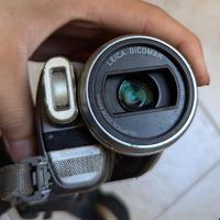 Gambar Panasonic NV-GS250GC Handycam Camera Digital Kamera Digicam Video Camcorder X Canon Kyocera Yashica Panasonic Lumix dari KYOPTICS undefined 1 Tokopedia