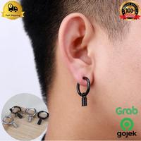 Gambar Anting jepit magnet pria tanpa tusuk / anting tusuk pria per korea / anting magnet pria / anting pria wanita / anting jepit pria / anting hitam / black earring / anting hitam silver pria / men earring / simple men earring / aksesoris fashion titanium A158 - SILVER TUSUK dari Tokowaityu undefined 3 Tokopedia