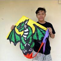 Gambar zulfa lanang layangan karakter hewan beraneka warna moti sewdpa 9248cm dari DELY MAN undefined 3 Tokopedia