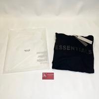 Gambar READY|| Hoodie Fear Of God FOG Essentials SS20 Logo Black BNIP dari Sanahaa undefined 5 Tokopedia