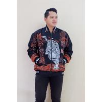 Gambar Jaket Batik Premium bomber batik Hoodie Pria Wanita Premium - kode 19, M dari Bharatabatik99 undefined 3 Tokopedia
