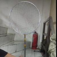 Gambar pancing Seser Jaring Serokan / Sair Ikan Panjang Diameter 40 cm gagang dari rizkistoree01 undefined 1 Tokopedia