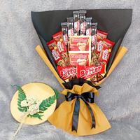 Gambar Penawaran Terbatas buket wisuda ulang / tahun cantik/ buket laki laki/ dari LILI HAMPERS undefined 1 Tokopedia