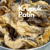 Gambar Kerupuk kulit ikan Patin 2 varian original dan pedas - Pedas, Ikan patin dari K7Martt undefined 1 Tokopedia