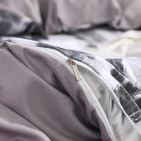 Gambar Simple Plaid Pattern Sanding Bedding Set Queen Single Duvet Cover dari Faidah Berkah undefined 2 Tokopedia