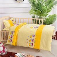 Gambar 100Persen Cotton Baby Bedding Three Pieces Set Cartoon Crib Quilt Cove dari Ocean Kraft undefined 4 Tokopedia