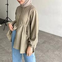 Gambar Blouse Wanita Murah Nyaman Kasual Atasan Unik Halus M5E2 Fashion Term dari Seiichi Onlinee undefined 1 Tokopedia