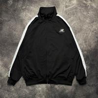 Gambar Unik tracktop new balance 80s Limited dari marisa shopp1 undefined 2 Tokopedia