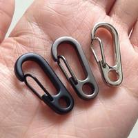 Gambar 2/4Pcs D Carabiner D-Ring Key Chain Spring Clips Mini Aluminium Alloy Hang Buckle Survival EDC Gear Outdoor Camping Keyring Tool dari Untung_store24 undefined 4 Tokopedia